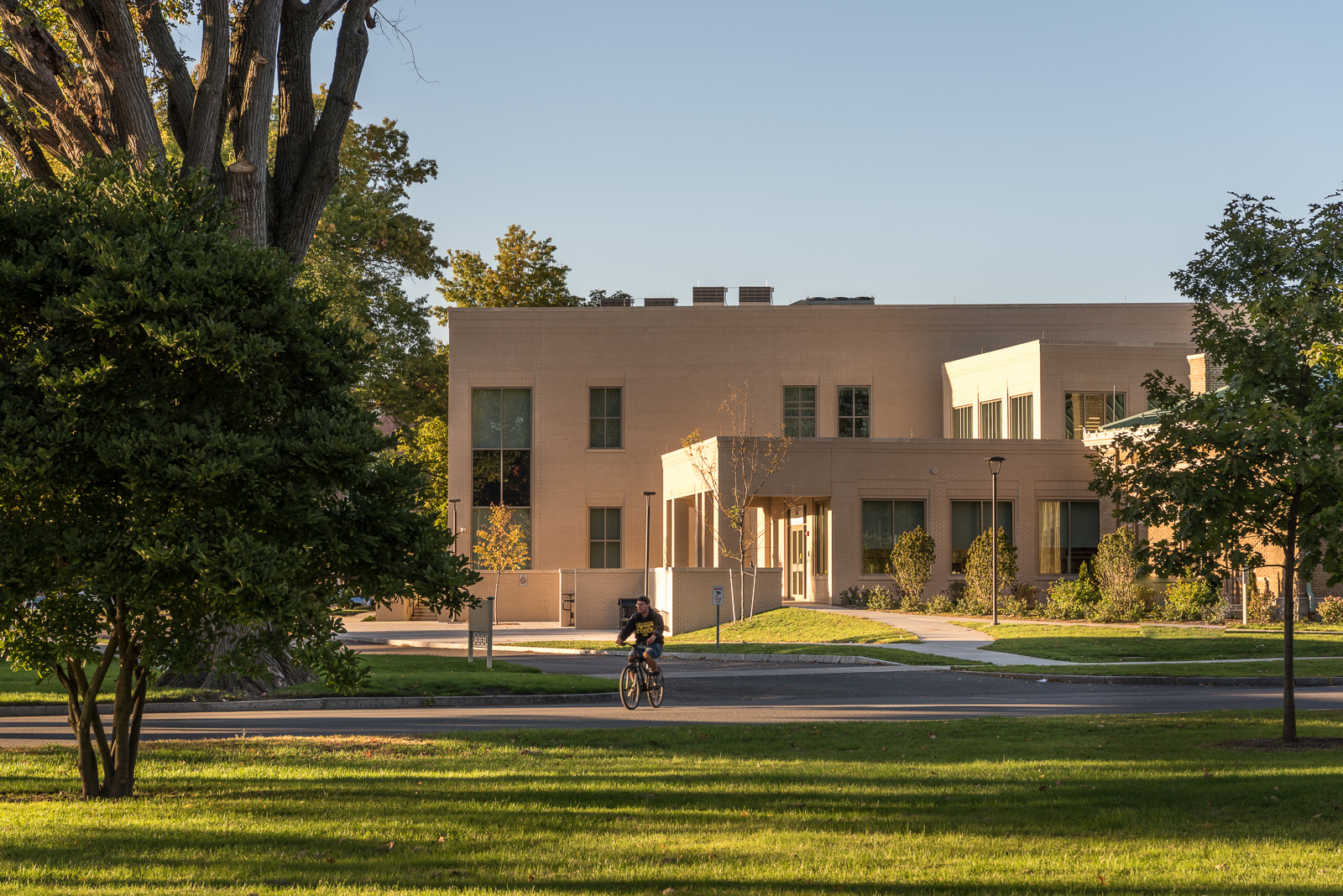 West Springfield Public Library